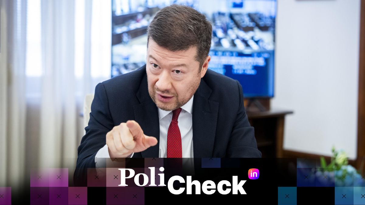 Okamura mluví o tlaku na očkování novými vakcínami. Očkovací strategie nic takového nezavádí